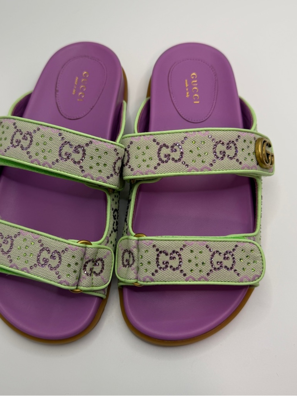 NWT Gucci Crystal Purple & Green GG Canvas Double-Strap Slides size 38 fit 8US - Picture 2 of 5